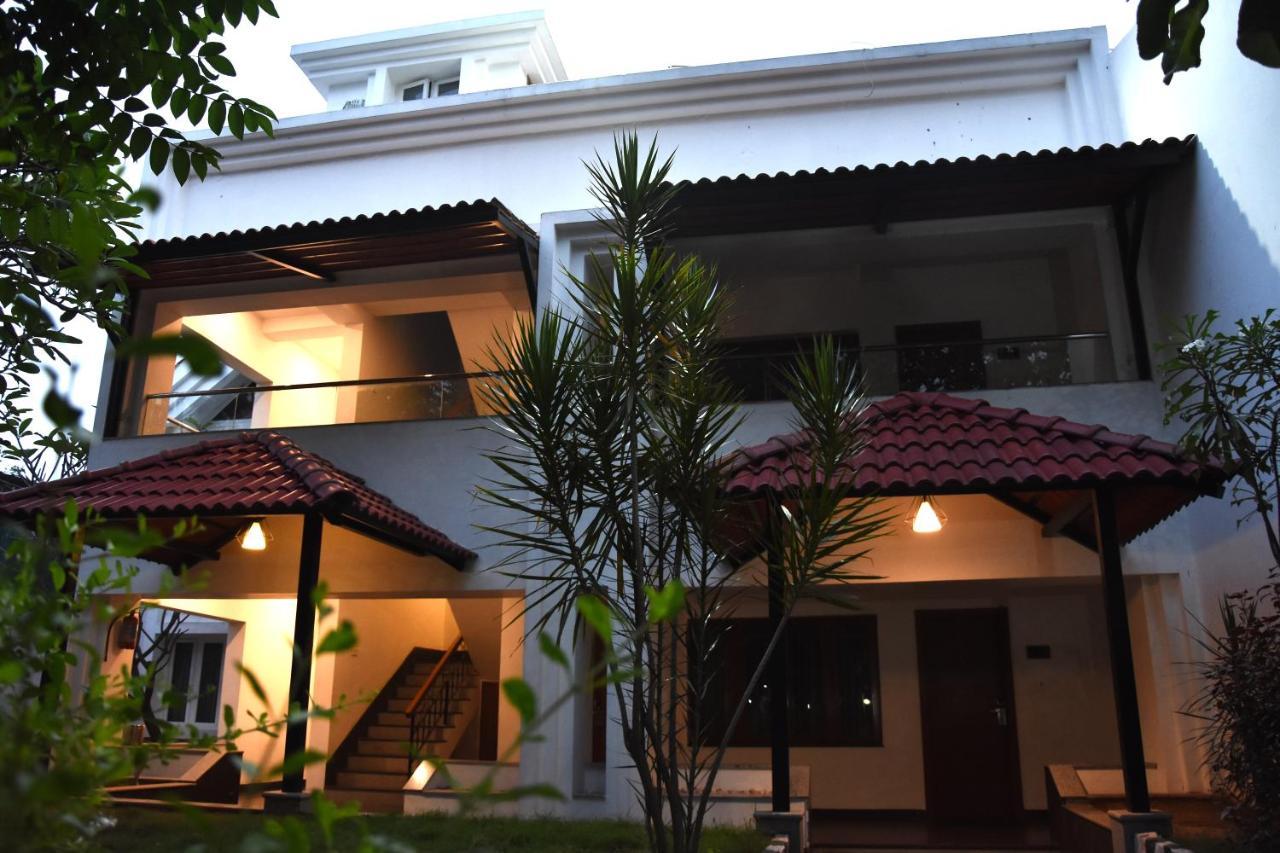 Poppys Vista Hotel Thirumurugan Poondi Eksteriør billede