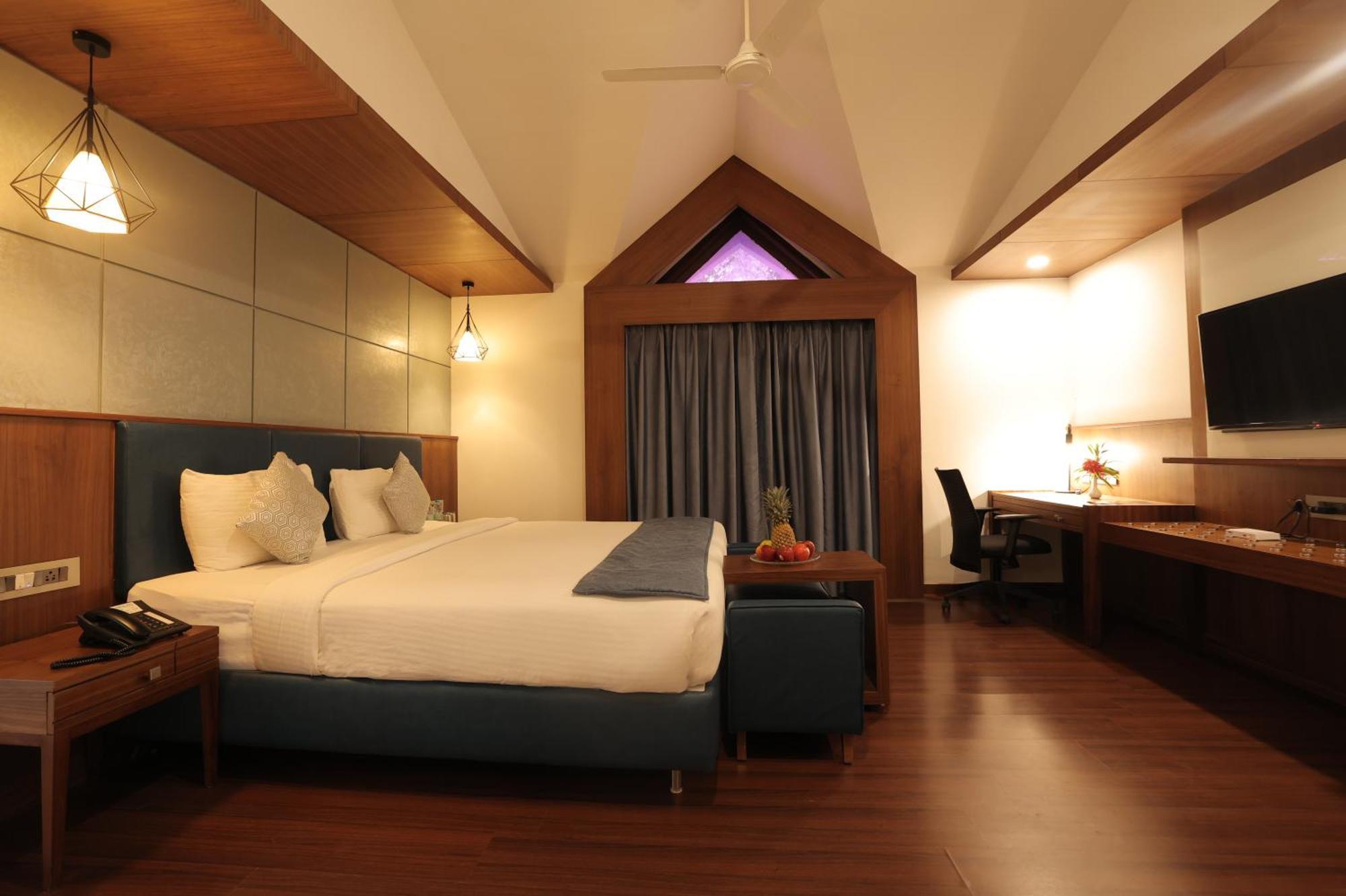 Poppys Vista Hotel Thirumurugan Poondi Eksteriør billede