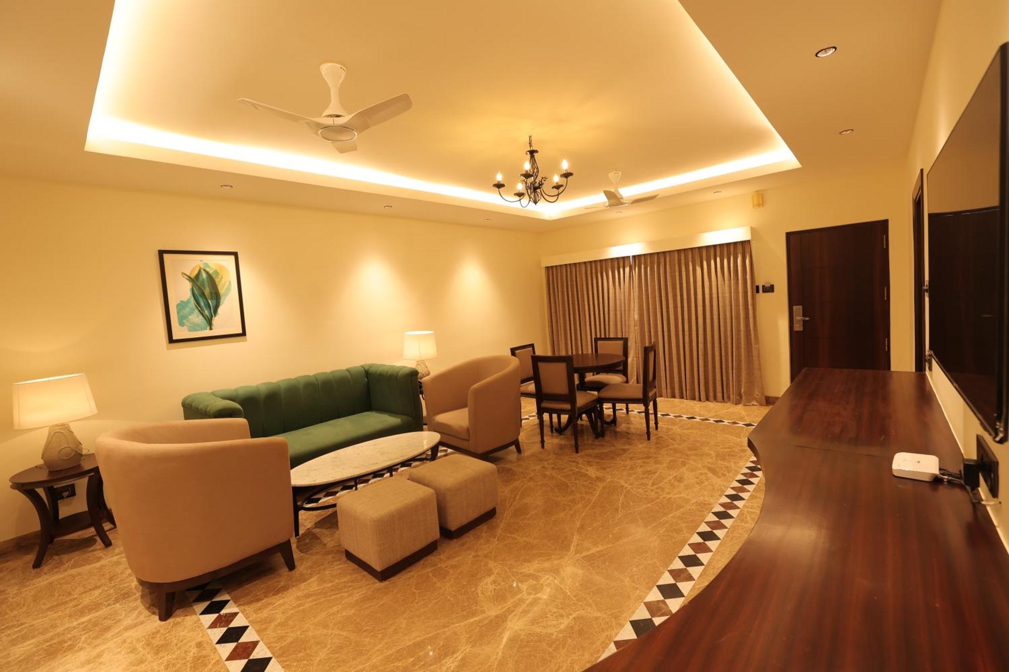 Poppys Vista Hotel Thirumurugan Poondi Eksteriør billede